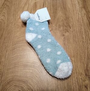 Snugadoo Soft and Fluffy Adult Socks 1 Pair- Light Blue and White